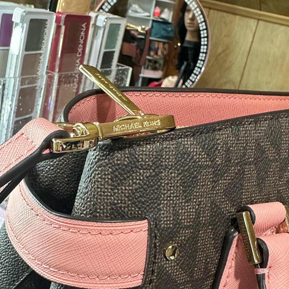 Michael Kors Brown Signature Satchel with Pink Trim - Picture 5 of 11